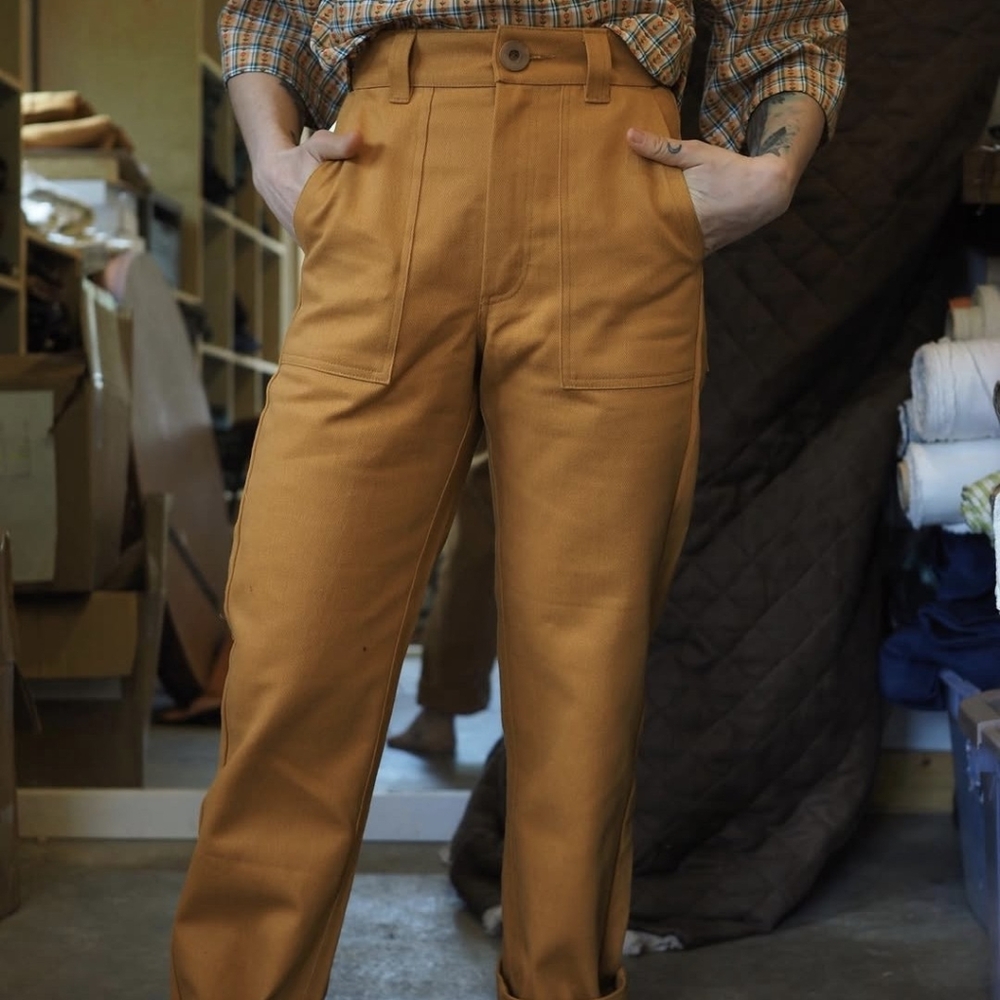 Beaton Utility Pants In Umber size 6